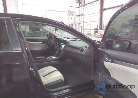 2016 Honda Civic Ex z USA, uszkodzony, nr VIN 2HGFC2F7XGH556020